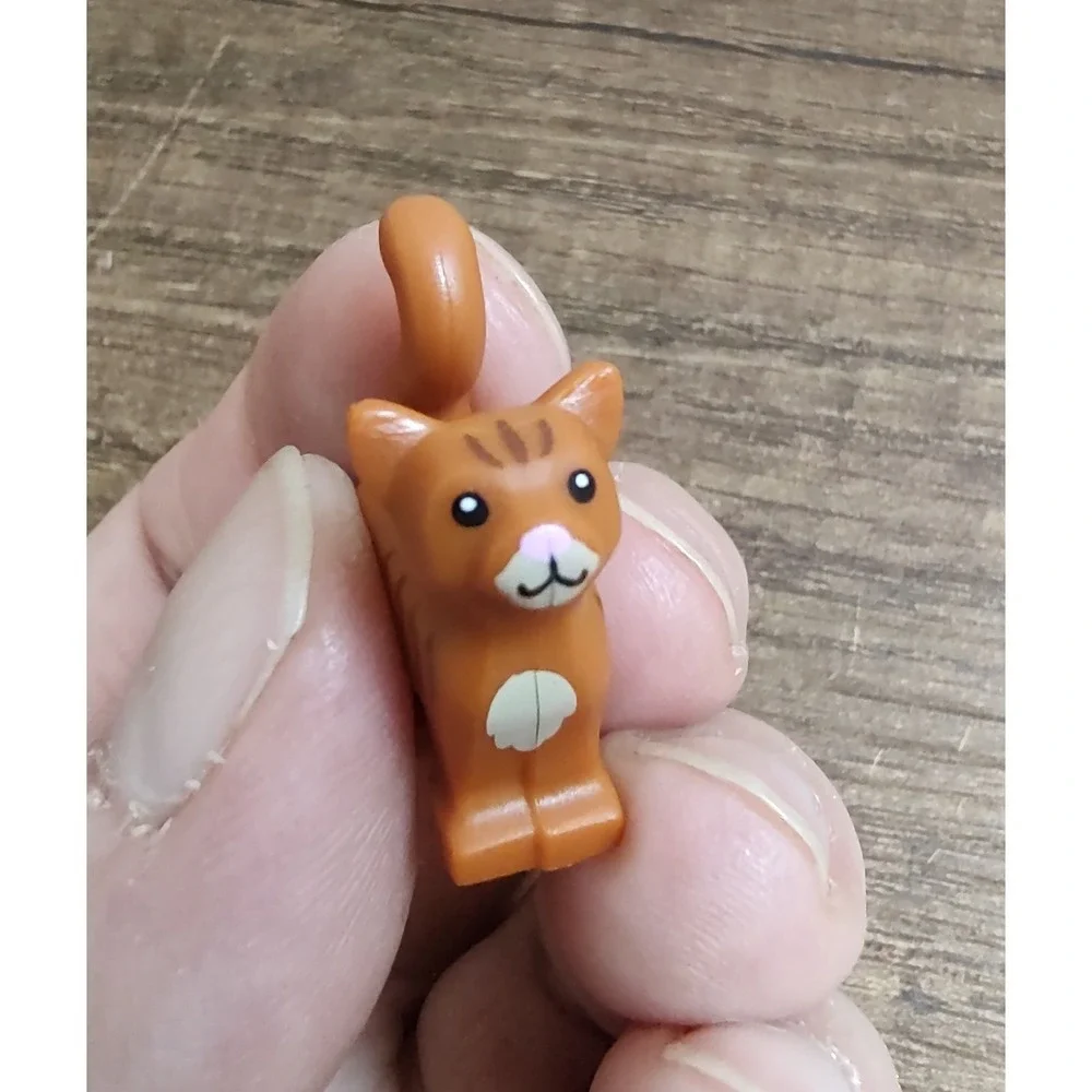 LEGO CAT Dark Orange Tabby Cat Standing Black Eyes Kitten Pet NEW Minifig